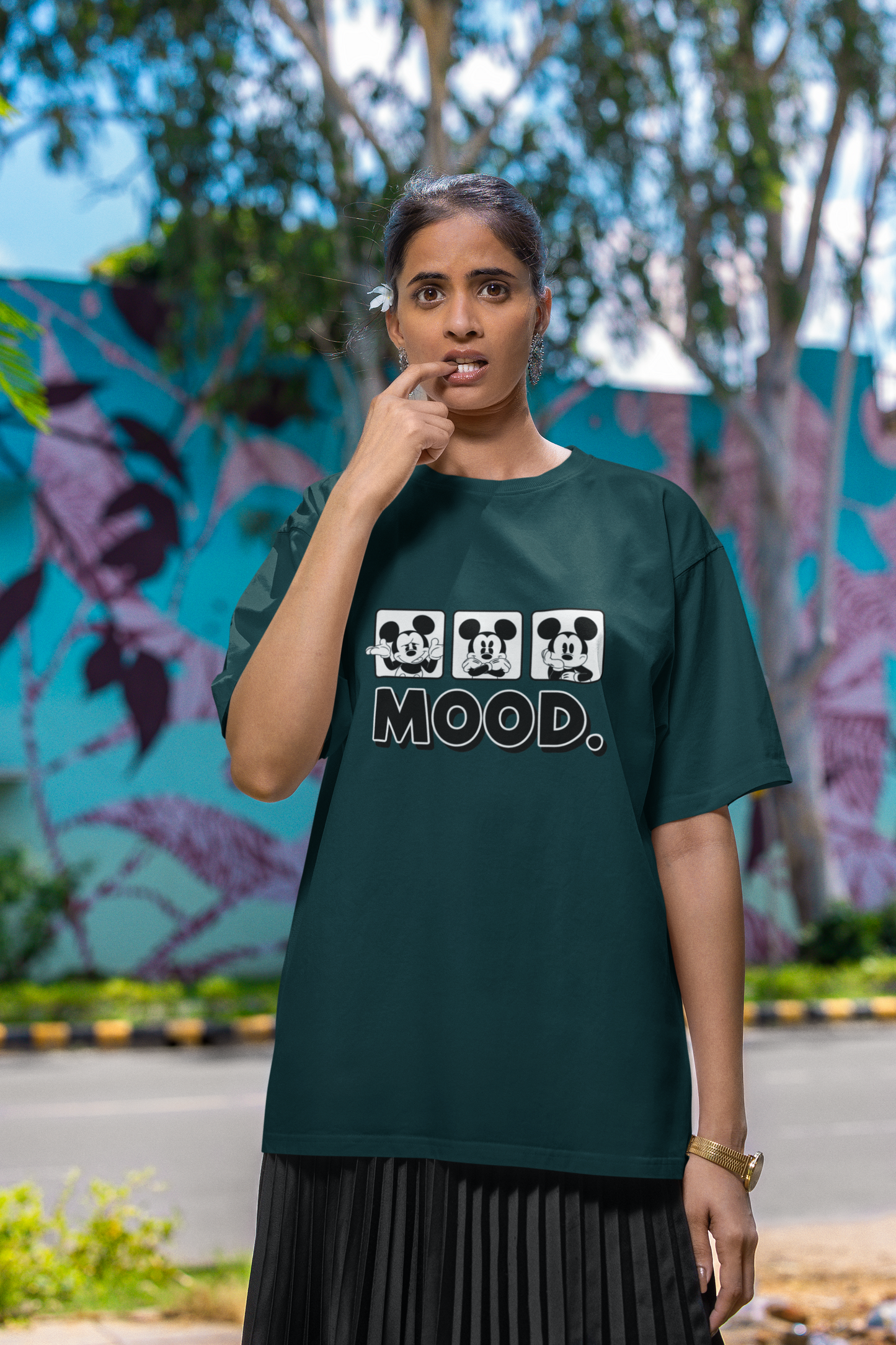 Mood Expression Oversized Tee