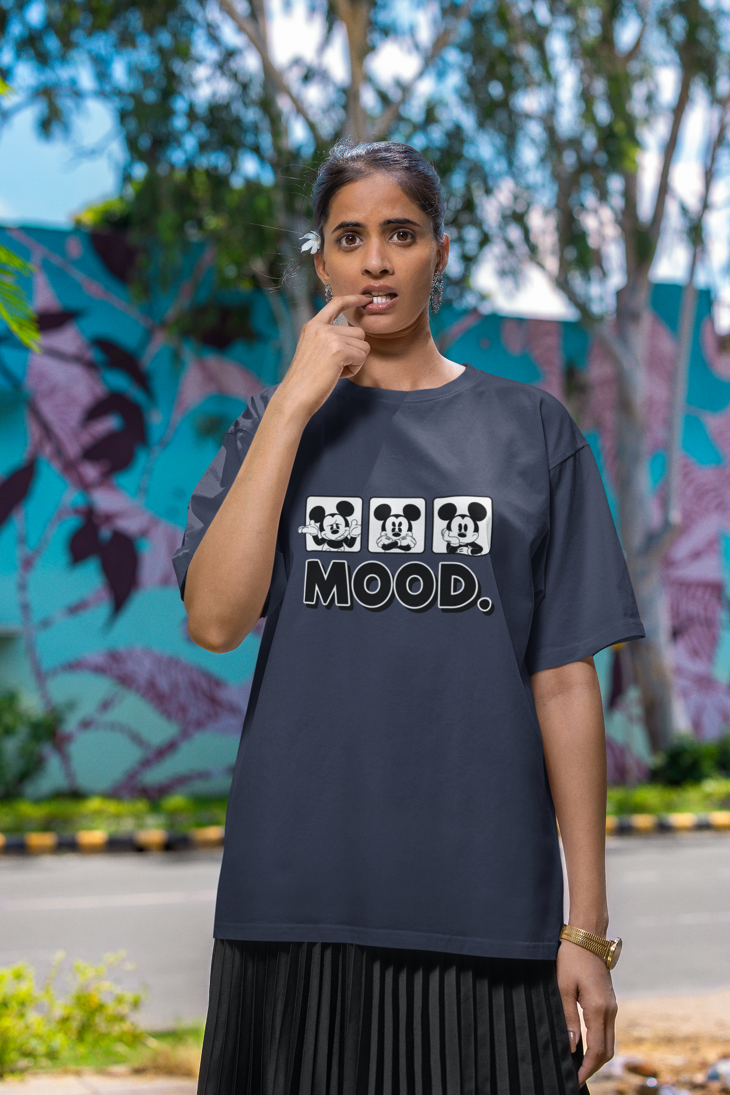 Mood Expression Oversized Tee